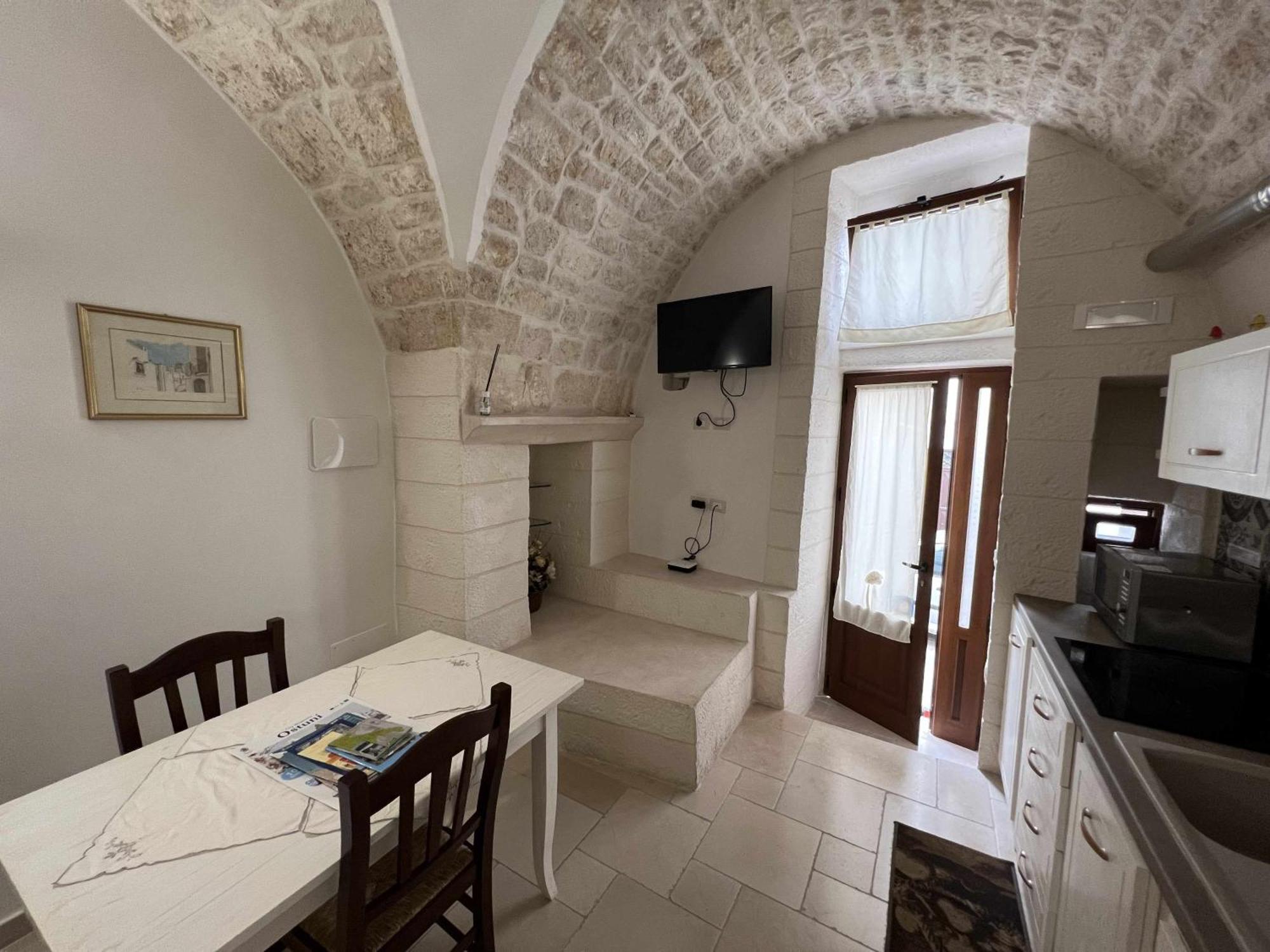 La Rosa D Ernesto Wifi Free 3 Sleeping Places Ostuni Exterior foto